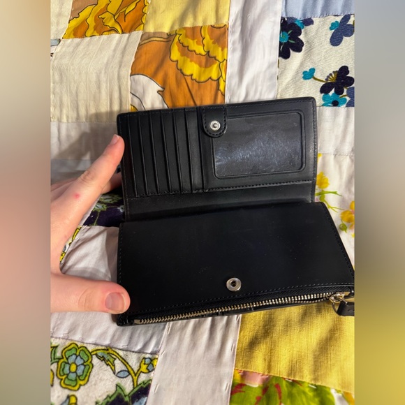 Kate Spade Patterson Drive Black Pebbled Leather Continental Wallet - Picture 9 of 9